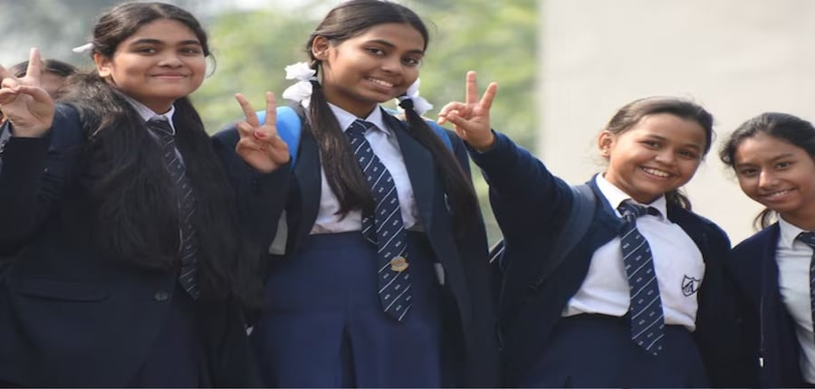 यह अभियान सरकारी कार्यालयों में स्वच्छता को संस्थागत रूप देगा और देश भर के स्कूलों में शिक्षण वातावरण को बेहतर बनाएगा। (प्रतीकात्मक-विकिमेडिया कॉमन्स)